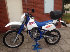 SUZUKI DR 350SE