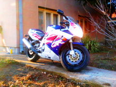 900RR-1