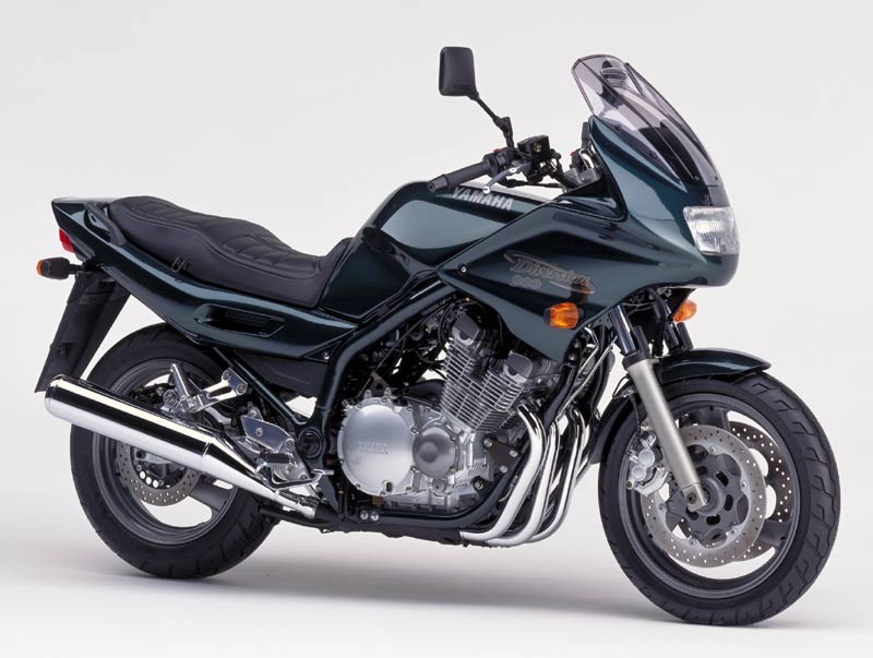 01yamaha-xj900-diversion-copy.jpg