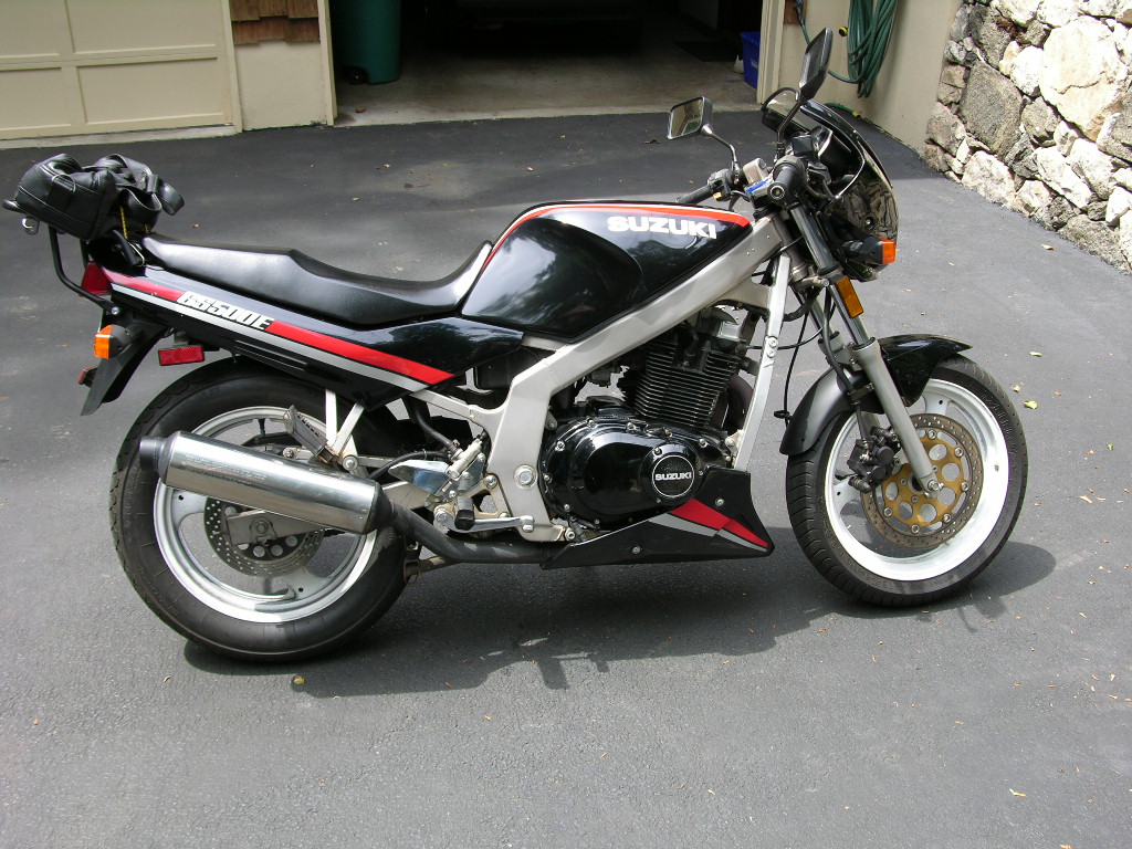 Suzuki_GS500E.JPG