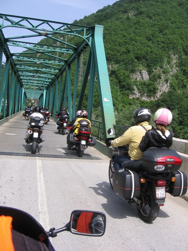 0kNLL_img08043529452.jpg