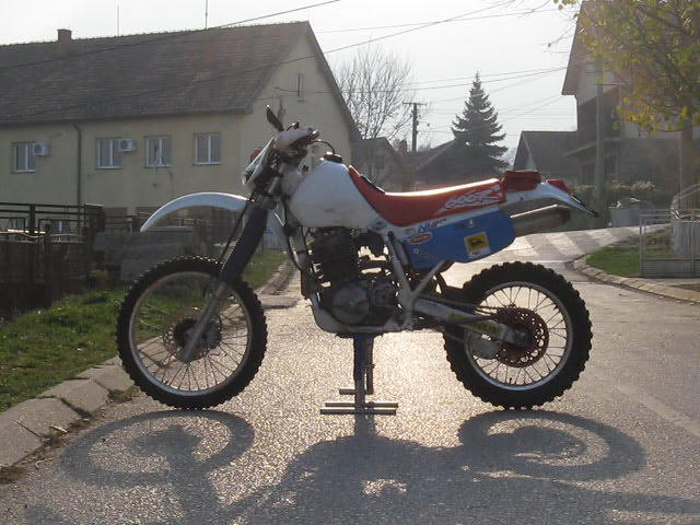 0sCvD_zaoglasxr6001dl6.jpg