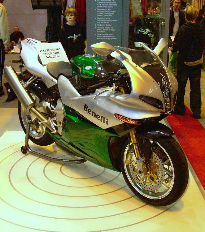 1200px-Benelli_Tornado_01.jpg