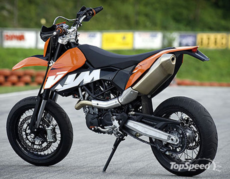 2008-ktm-690-smc-4_460x0w.jpg