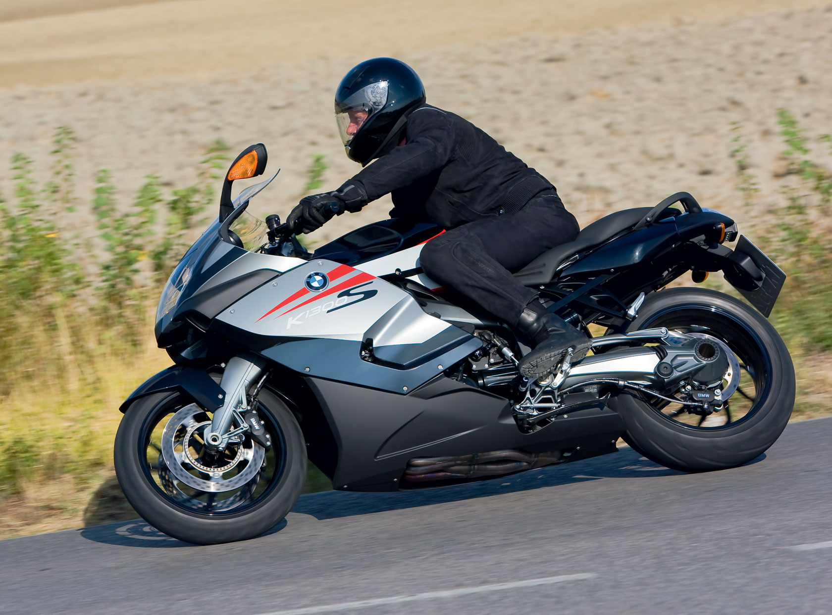 2009-BMW-K1300Sa.jpg