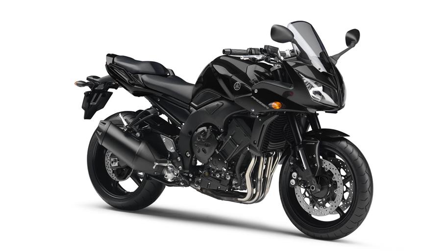 2012-Yamaha-FZ1-S-EU-Midnight-Black-Studio-001_gal_full.jpg