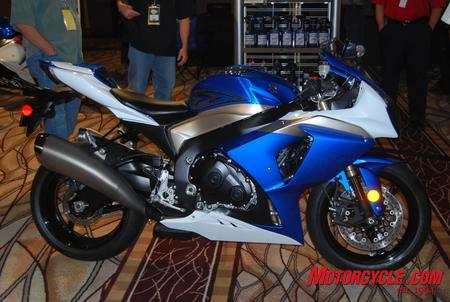 09_Suzuk_GSX-R1000.JPG?g2_GALLERYSID=TMP_SESSION_ID_DI_NOISSES_PMT