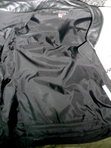 520089-375x500.jpg