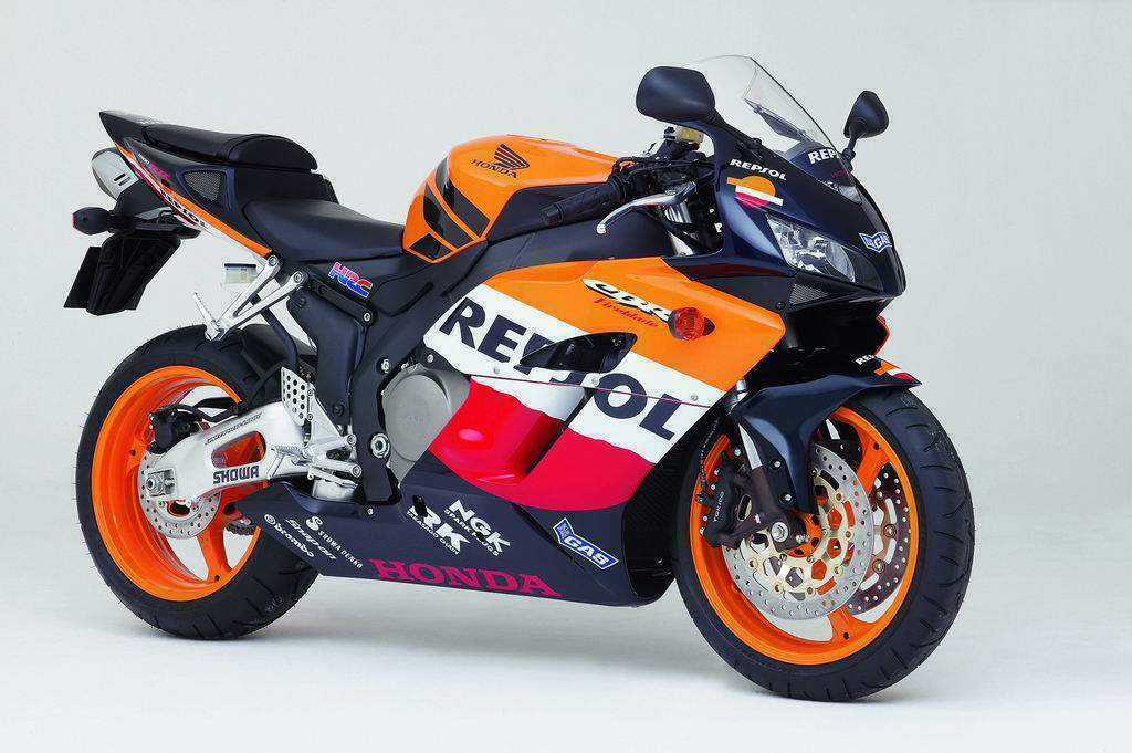 Honda%2BCBR1000RR%2B05%2B%2BRepsol%2B%2B1.jpg