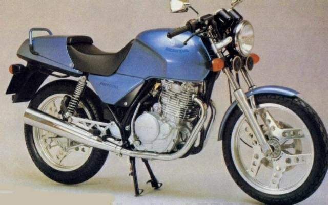 Honda%20XBR500%20%204.jpg