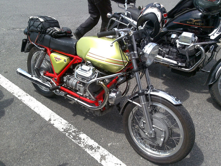 MOTO%2BGUZZI%2BV7-L.1972.jpg