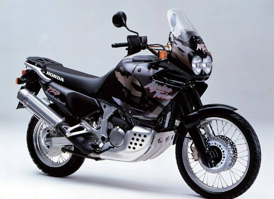 Honda%20XRV750%2097.jpg