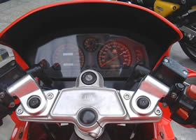 6RspF_ducatipasohome2yp6.jpg