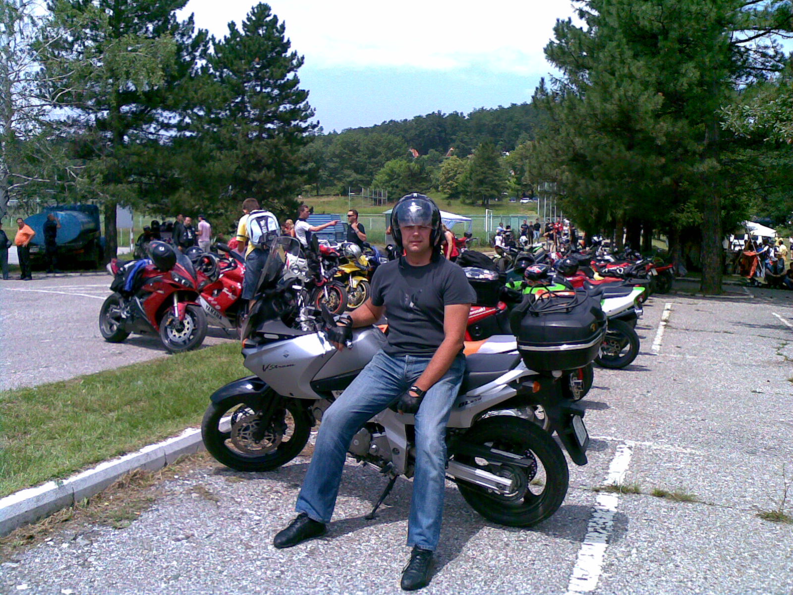 7dsqE_04072009020.jpg