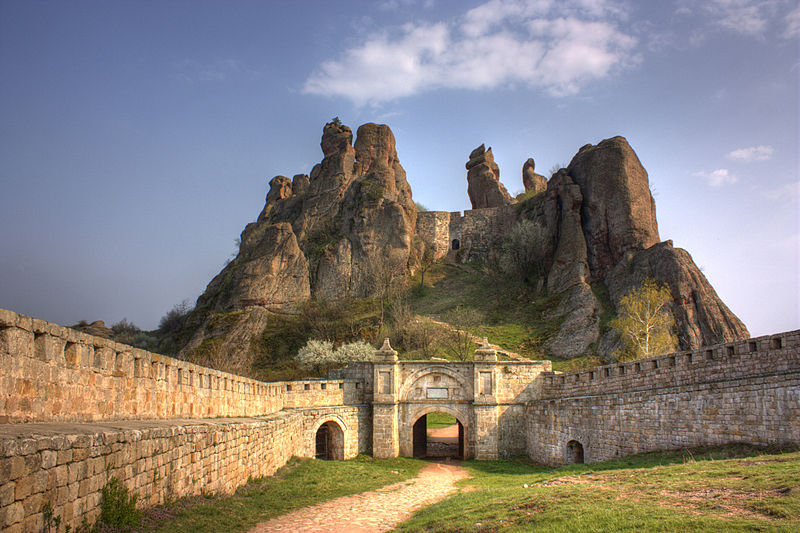 800px-Belogradchik_fortress_2009.jpg