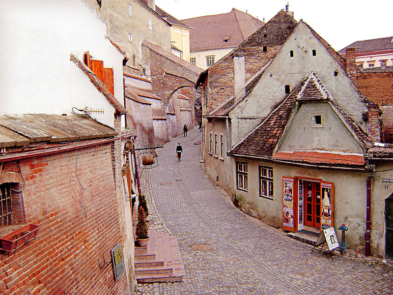 800px-Lower_Town_Sibiu.jpg