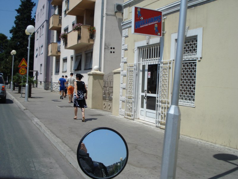 9ZE7q_dsc08025e.jpg