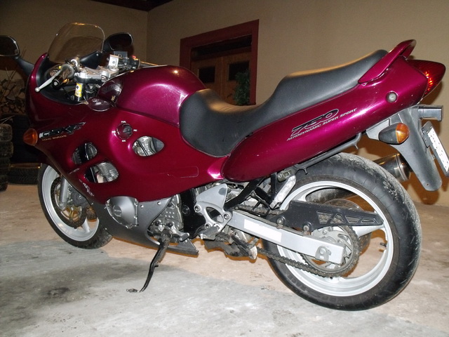 Ak7VH_201012230022.jpg