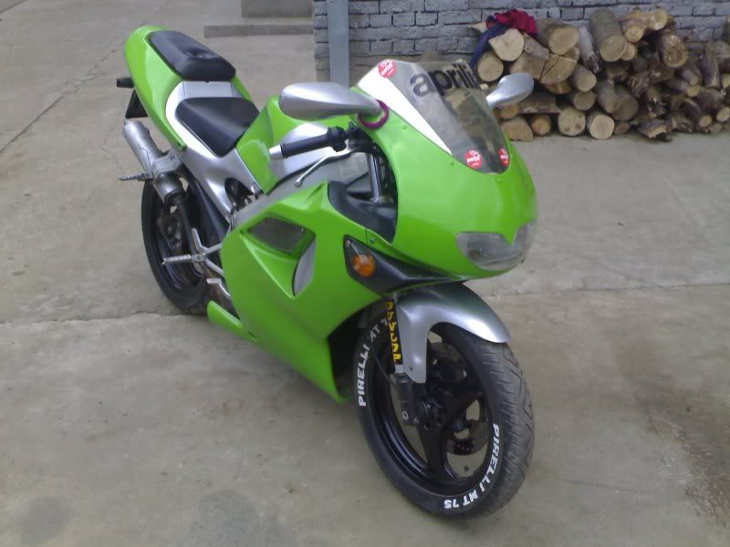 Aprilia2.jpg