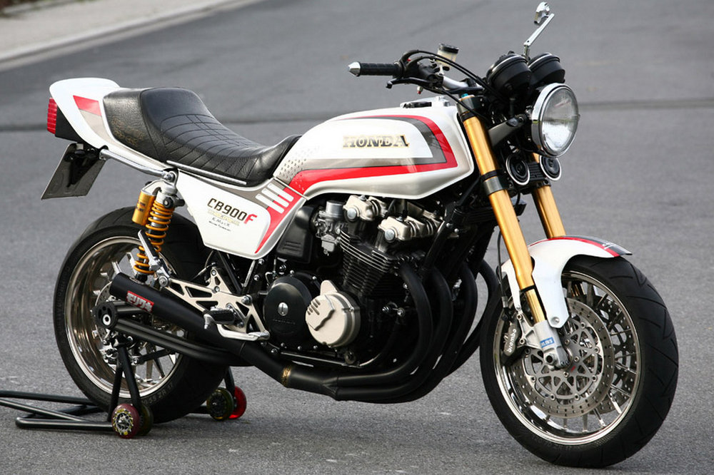 CB900-Boldor-1b.jpg