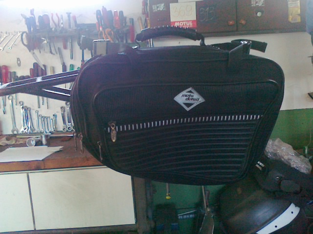 DXnwZ_20110322832.jpg