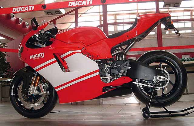 Ducati-Desmosedici-RR.jpg