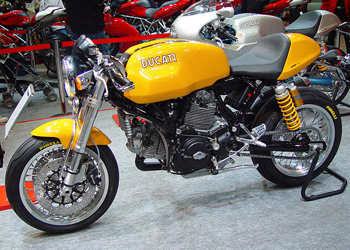 Ducati_Sport1000-2.jpg