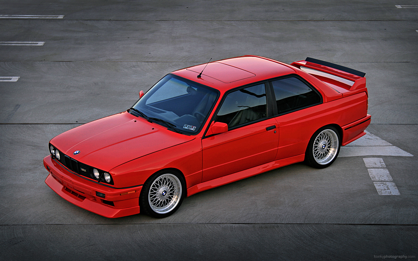 E30desktop1440x900.jpg