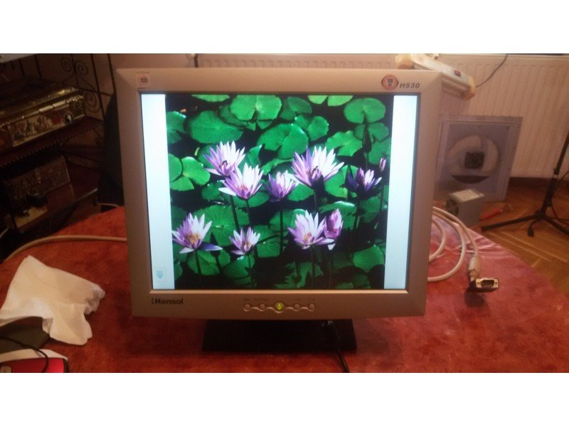 HANSOL-H530-15-inch-Monitor-220-12V_slik