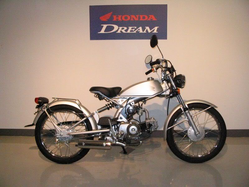 HondaDream_Solo_50.jpg