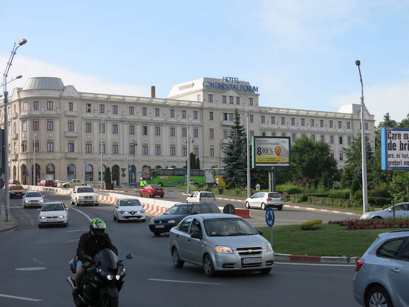 Široki bulevari, kao i obilaznica oko grada (REW 2016)