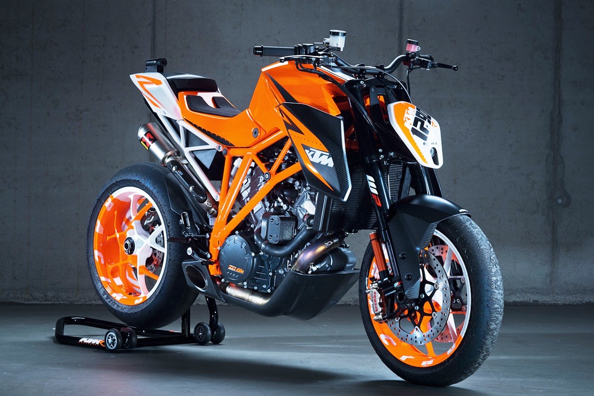 KTM-1290-Super-Duke-R.jpg