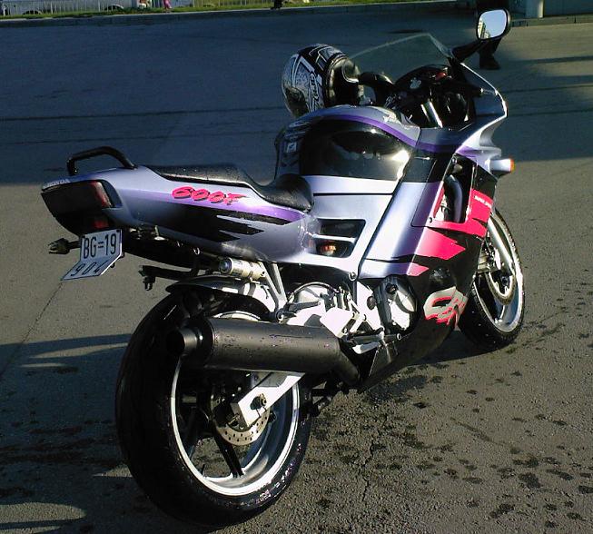 OVHNr_cbr6mp8.jpg