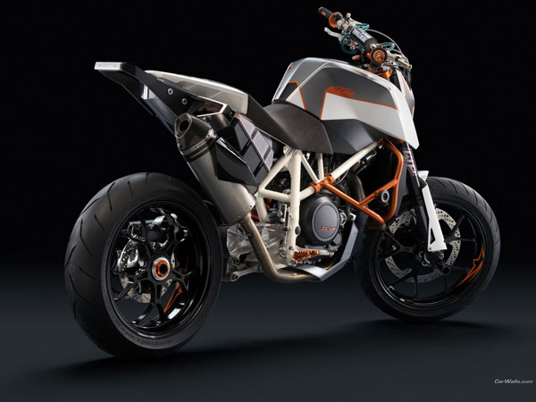 S194C_ktm690stuntconcept20080kc2.jpg