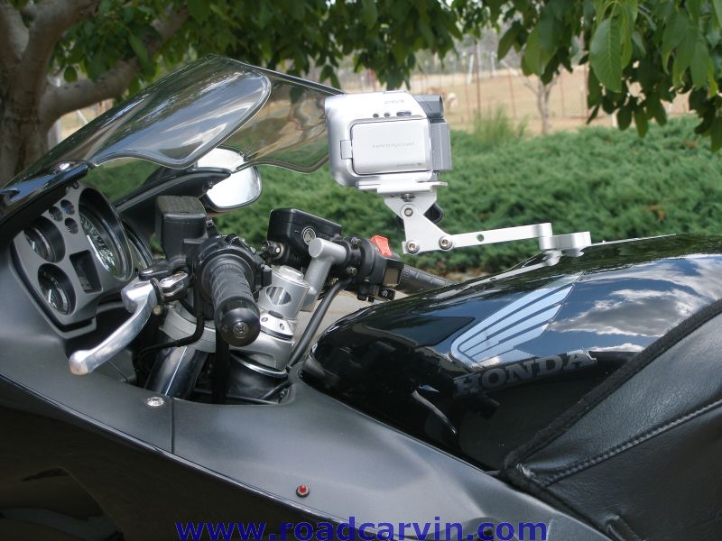 SportbikeCam-Mount-mounted-sideview.jpg