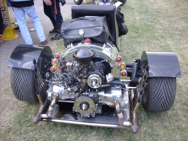 T8dff_img0035um6.jpg