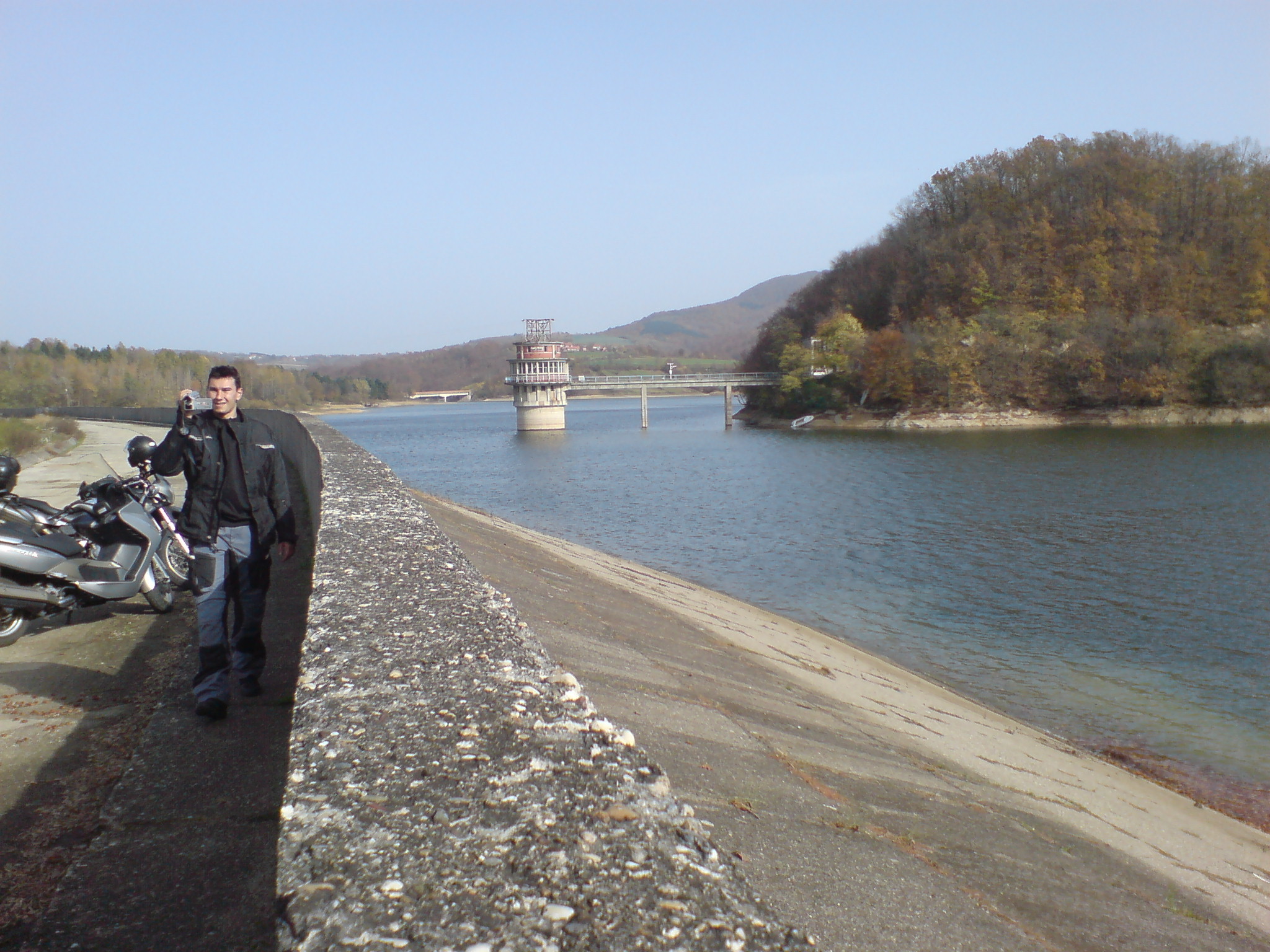 UUNol_dsc01252xb2.jpg