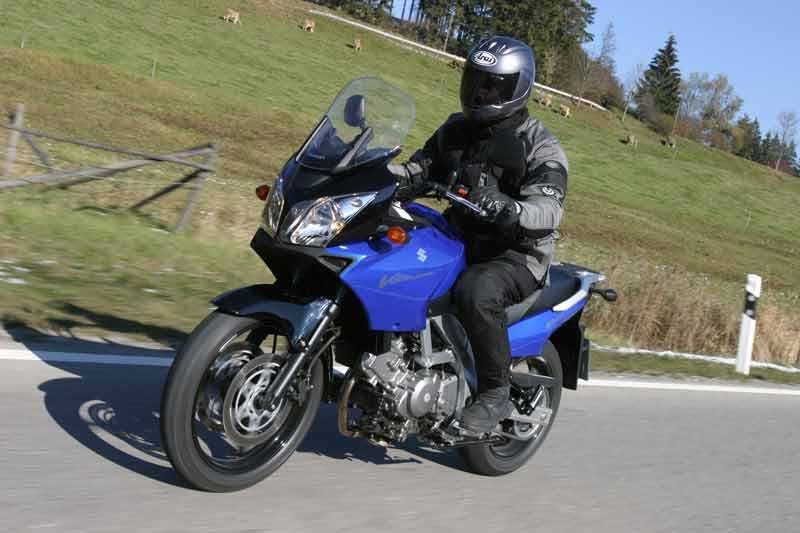 VStrom11-01.jpg