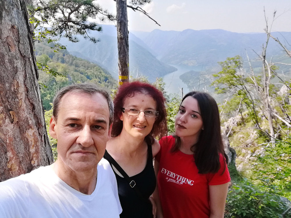 With-family-on-Banjska-stena.jpg