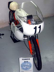 ZK8oa_tomos110pw.jpg