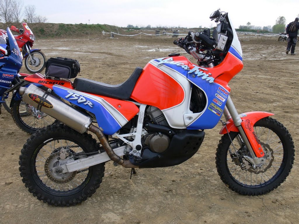 africatwin2.jpg