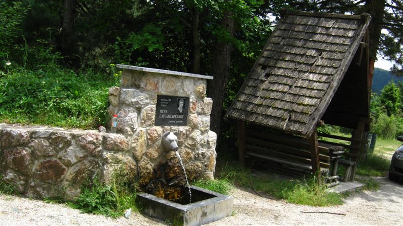 b36792e5ac.jpg