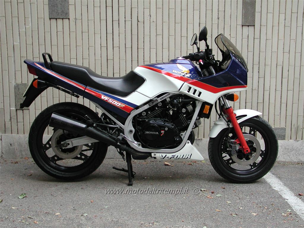 Honda_VF500F_01.JPG