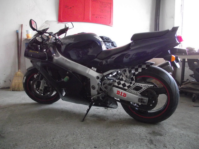 bGJl3_201101050183.jpg