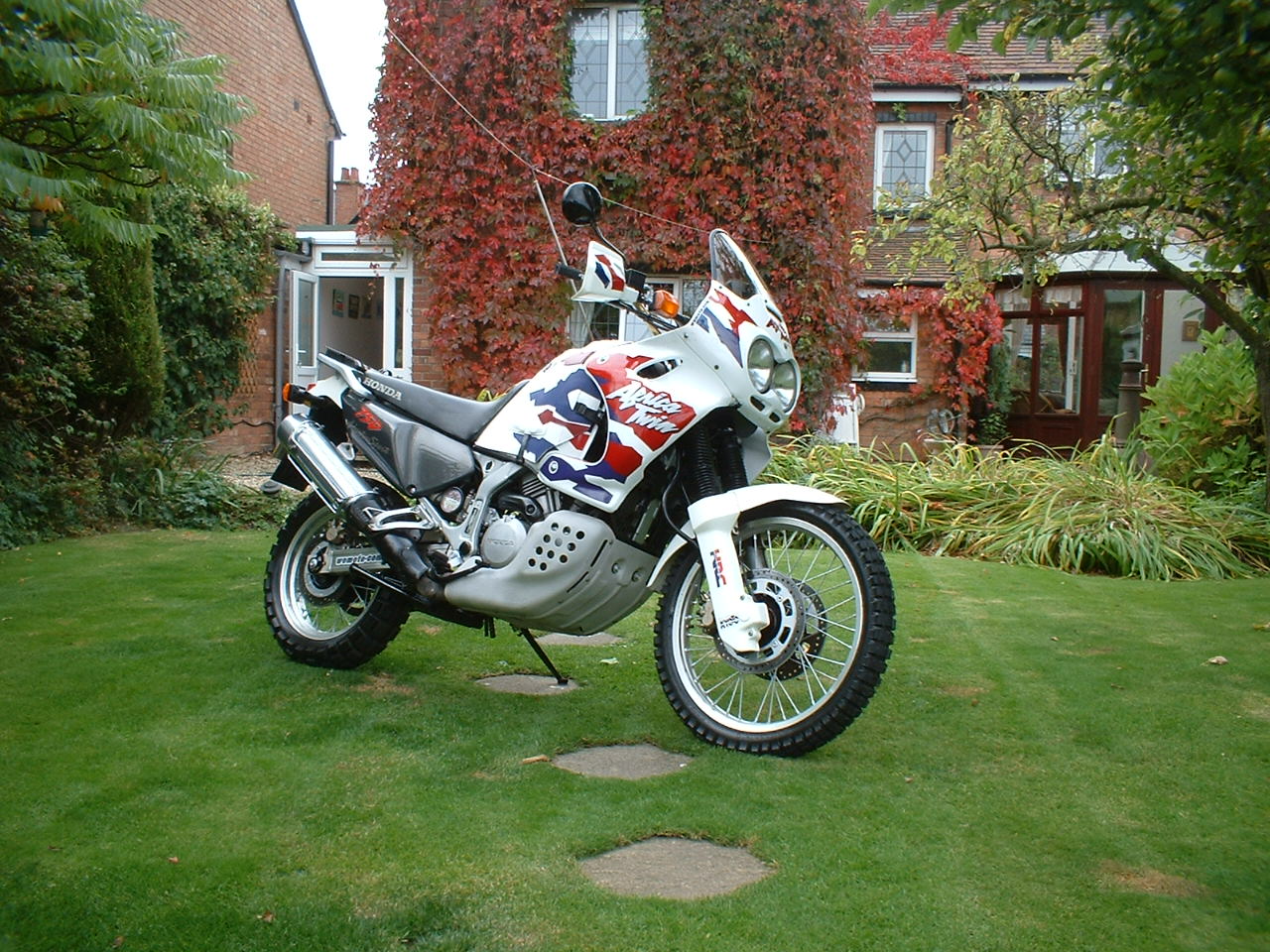 honda_Africa_Twin_1999_Finished_020.jpg