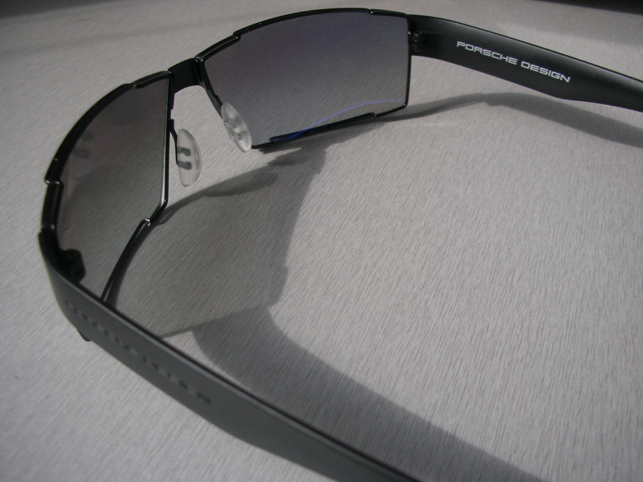 iF704_sunglasses01nf6.jpg