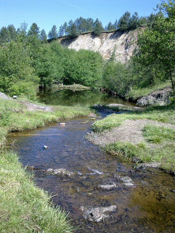 j3N0O_43900642.jpg