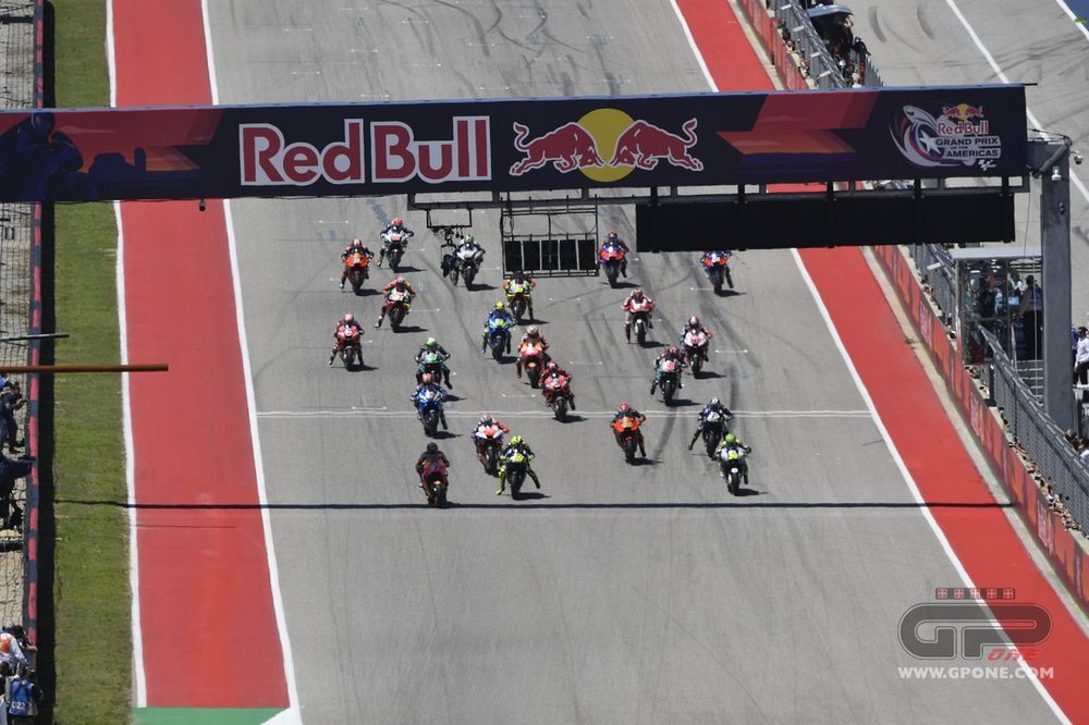 motogp-start-1571060560.jpg