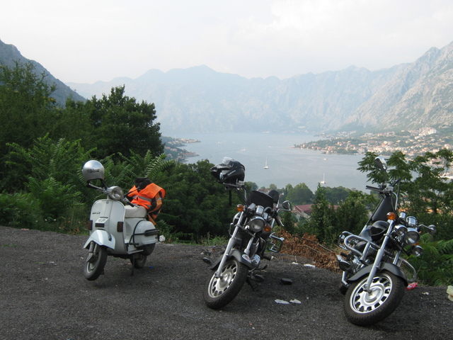 paZWv_img0091grw.jpg