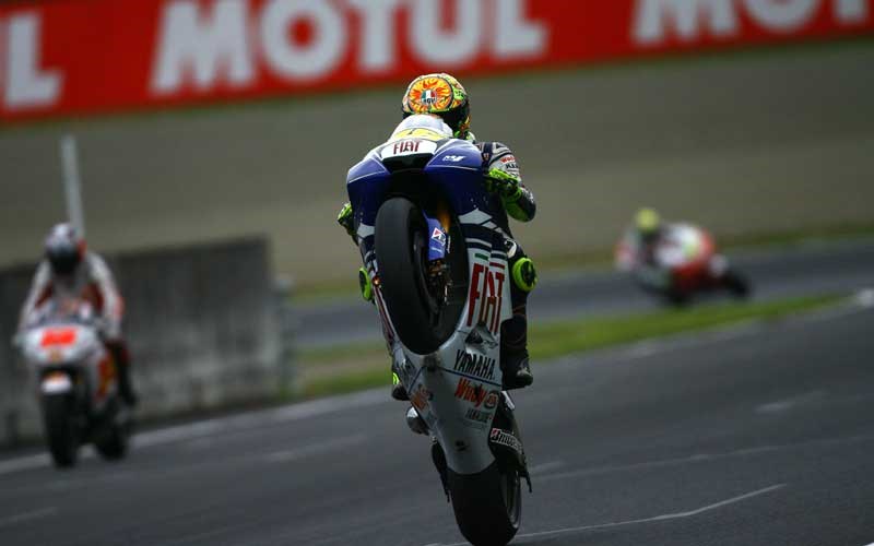 rossi-wheelie.jpg